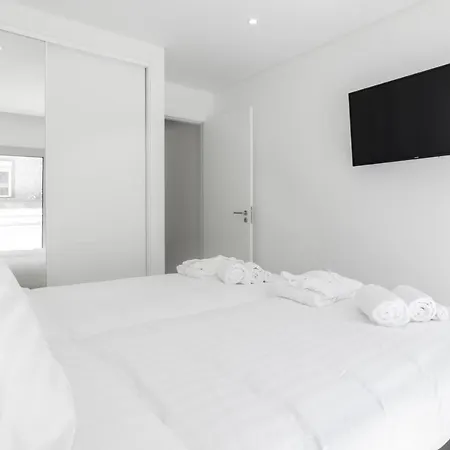 Pico Do Feliz - The Penthouse & The Village By Silver Prop *