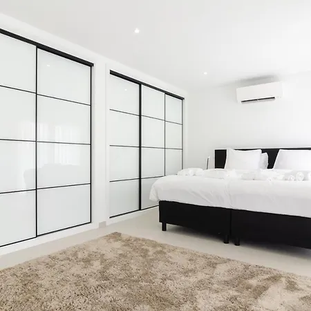 Pico Do Feliz - The Penthouse & The Village By Silver Prop Nazaré