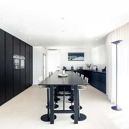 Pico Do Feliz - The Penthouse & The Village By Silver Prop Apartment Nazaré