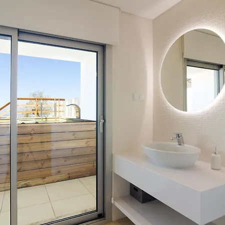 Pico Do Feliz - The Penthouse & The Village By Silver Prop Apartment Nazaré