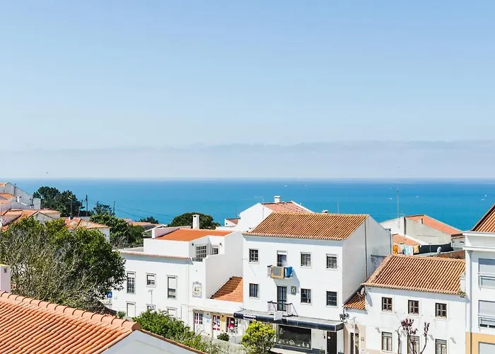 Pico Do Feliz - The Penthouse & The Village By Silver Prop נאזרה