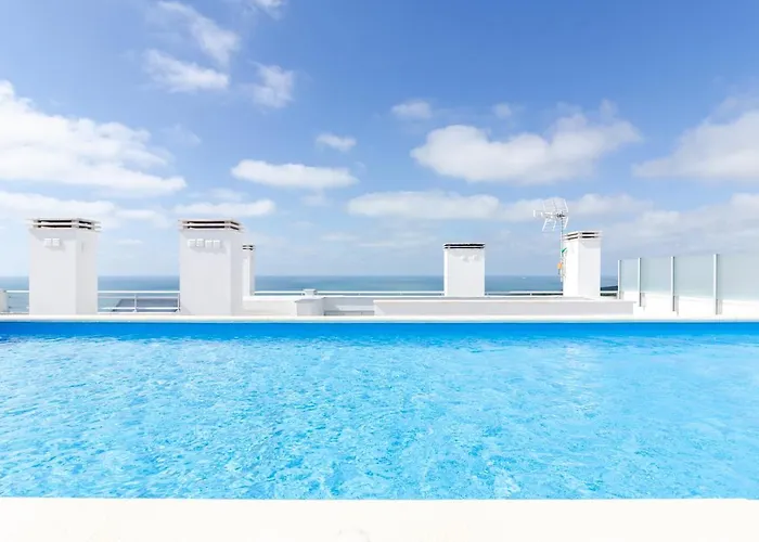 דירה Pico Do Feliz - The Penthouse & The Village By Silver Prop